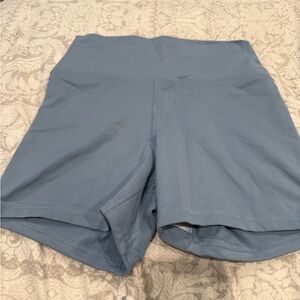 Fleo Women's High-Waist Bike Shorts in stellar Blue size Medium. $36